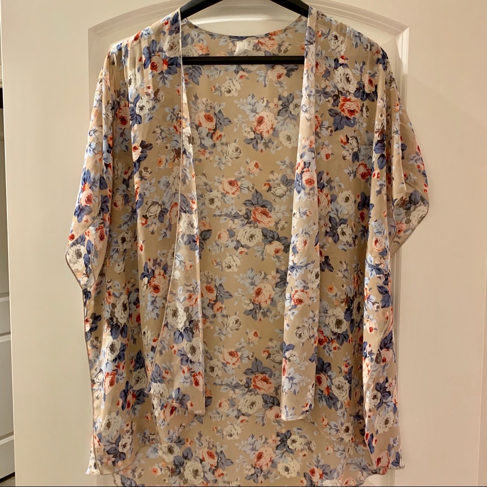 Floral kimono